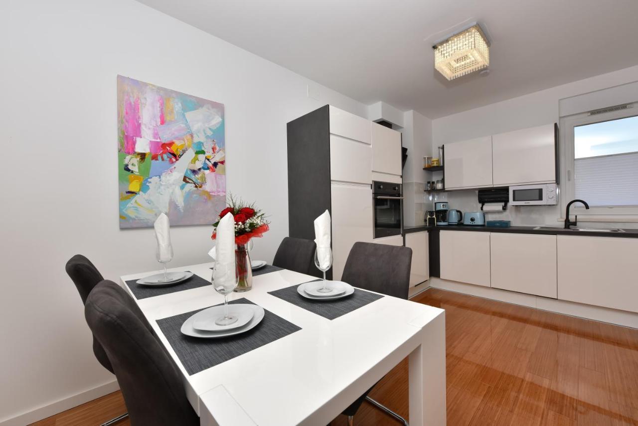 Mm Luxury Apartments Diamond & Silver Zadar Bagian luar foto